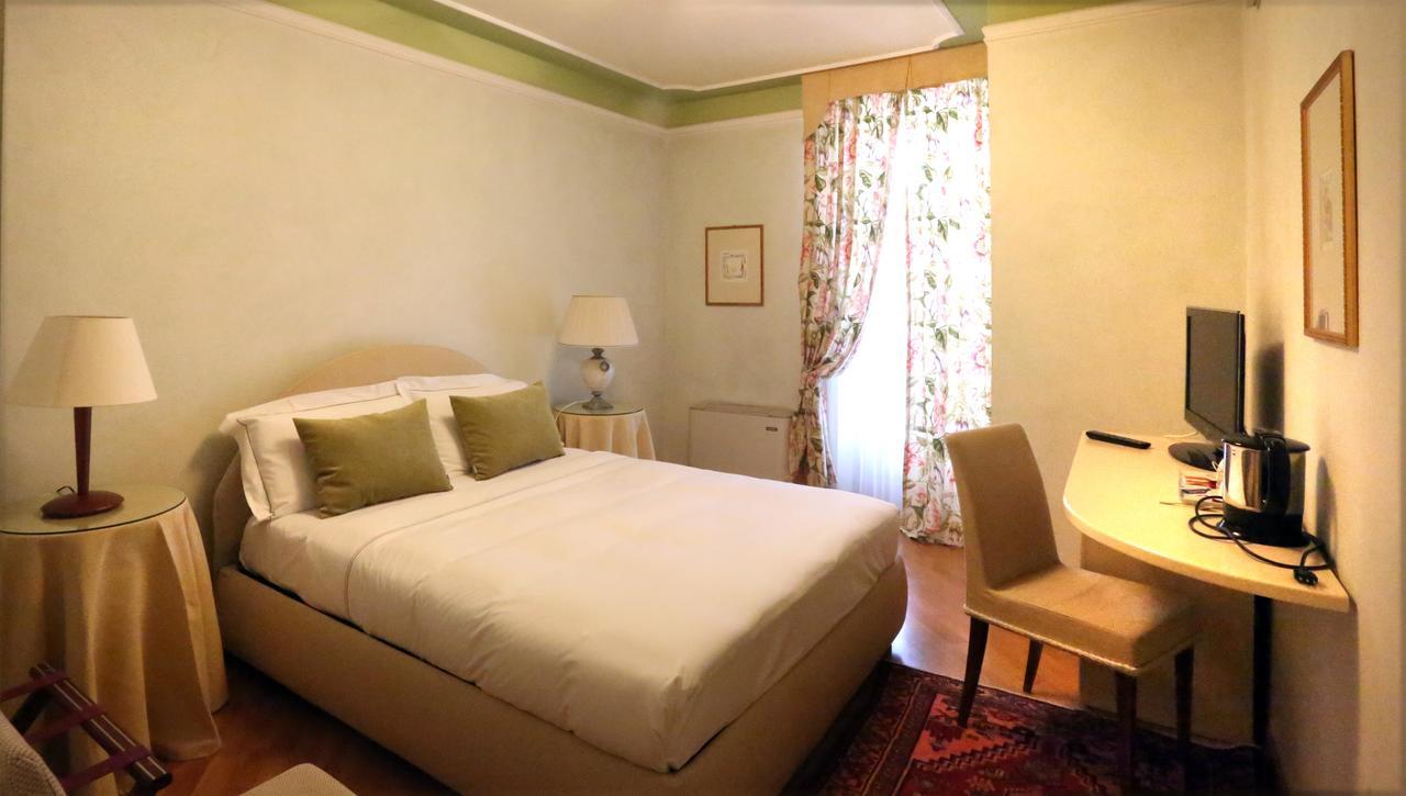 Albergo Castiglione Langhe 郎世宁蒂内拉 外观 照片