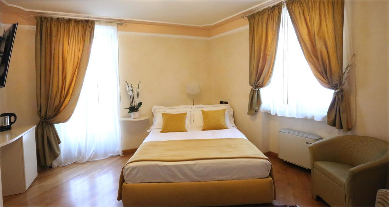 Albergo Castiglione Langhe 郎世宁蒂内拉 外观 照片