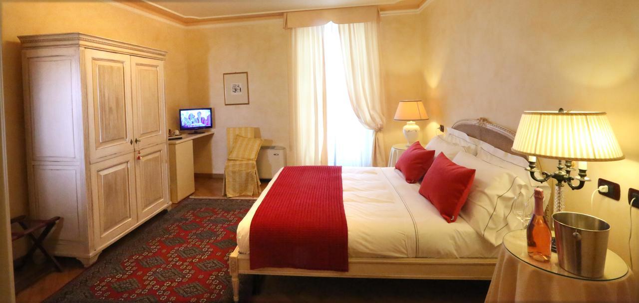 Albergo Castiglione Langhe 郎世宁蒂内拉 外观 照片